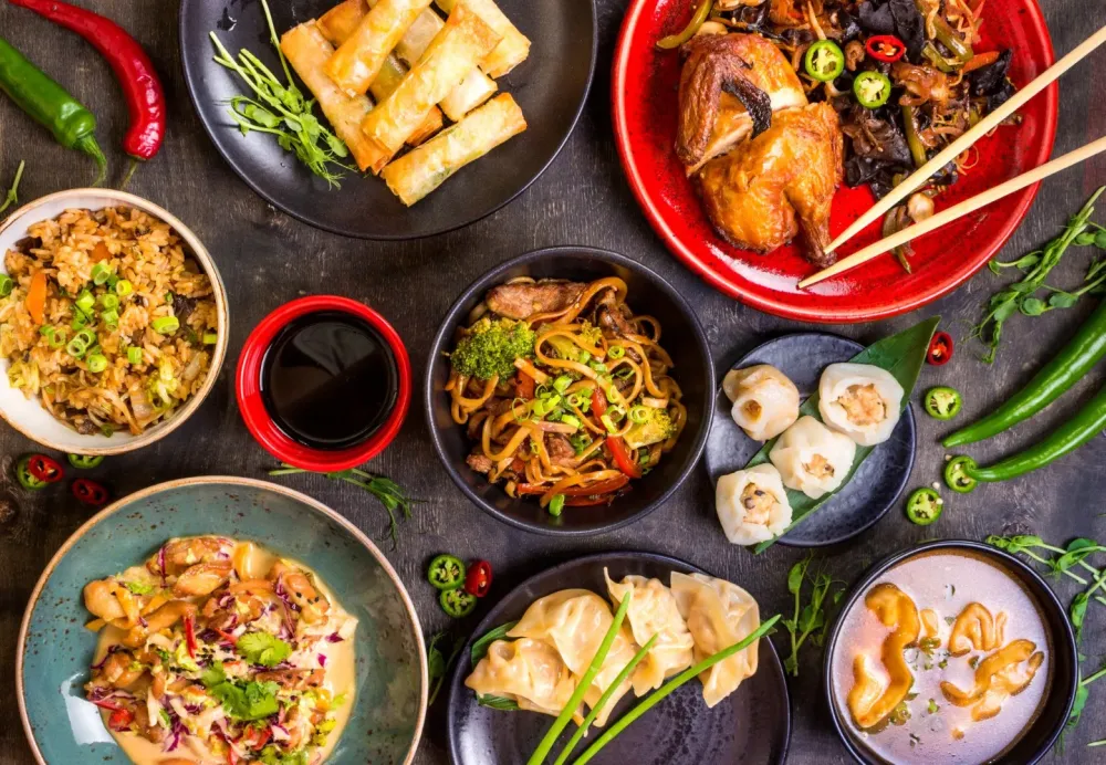 Restaurant asiatique près de La Destrousse