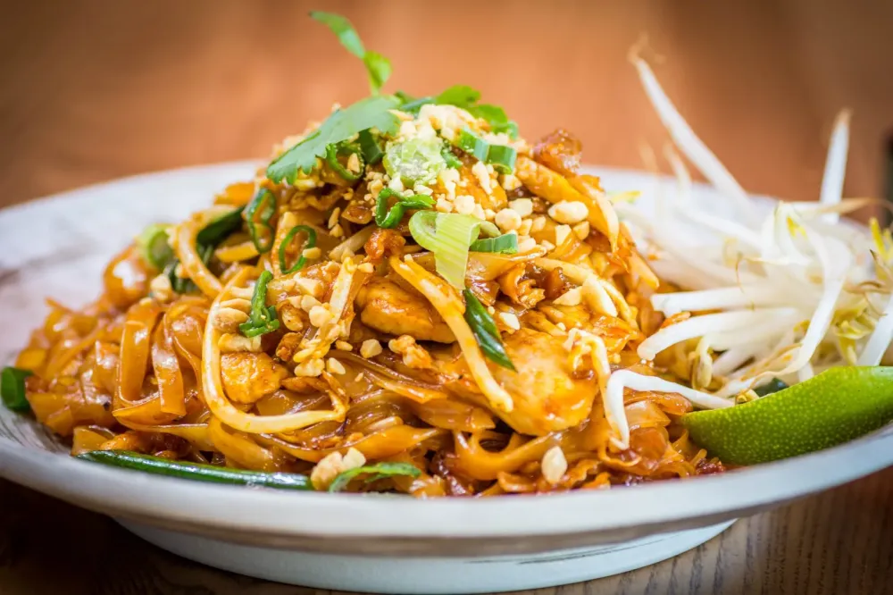 Pad Thaï près de La Destrousse